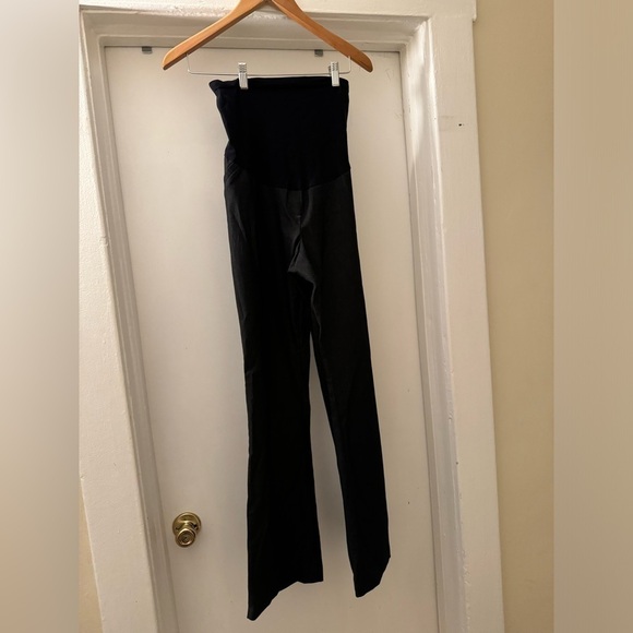 Motherhood Maternity Grey pants size medium - Picture 2 of 7